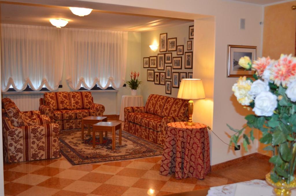 Hotel Olioso Peschiera del Garda Exteriör bild