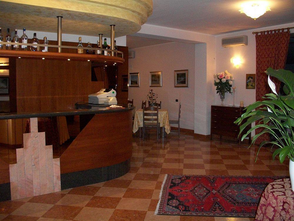 Hotel Olioso Peschiera del Garda Exteriör bild
